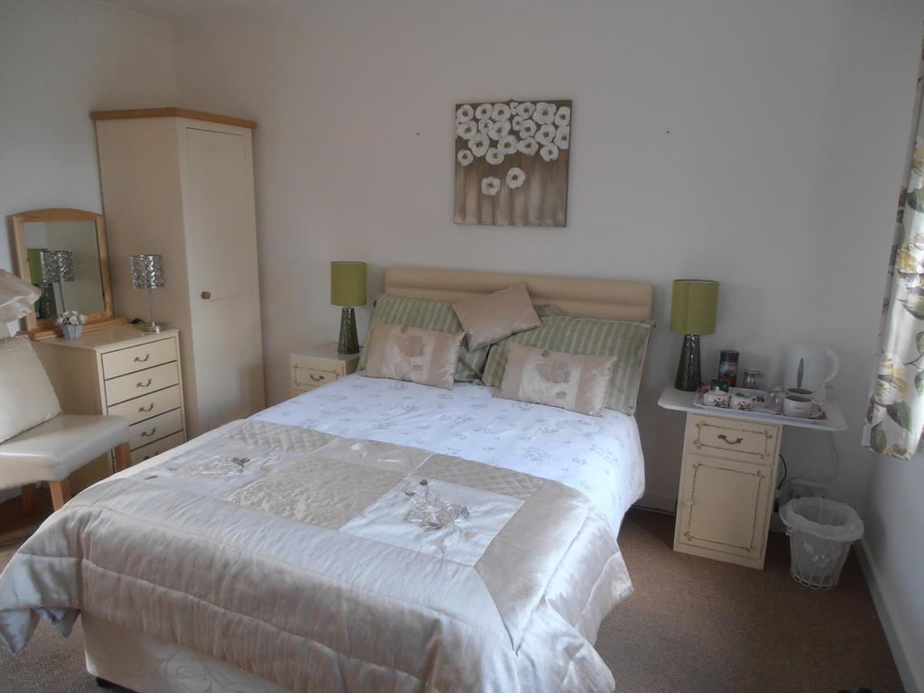The Hideaway Suite Holiday Home โคล์เชสเตอร์ ภายนอก รูปภาพ